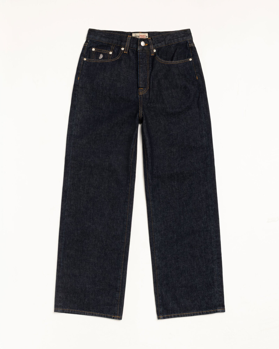 entspannte jeans aus denim