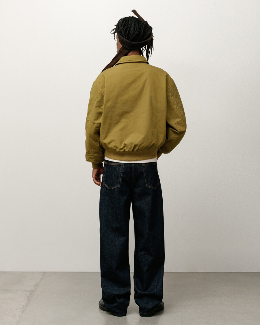 entspannte jeans aus denim