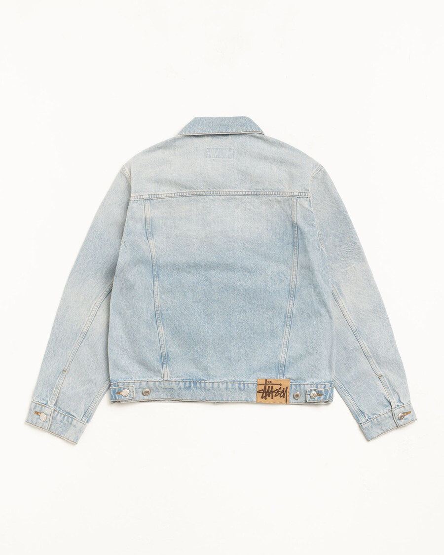 truckerjacke aus denim