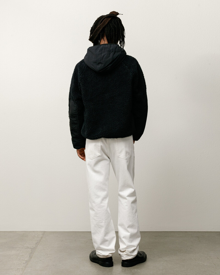 kapuzenjacke mit sherpa-einsätzen